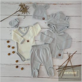   Zyzio&Zuzia 5 részes babakelengye szett:body+nadrág+sapka+kesztyű+kabát -szürke