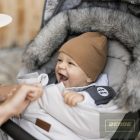 PETITE&MARS Téli szett Arctic 4in1 bundazsák + kézmelegítő kesztyű babakocsira Furry Sky Whisper
